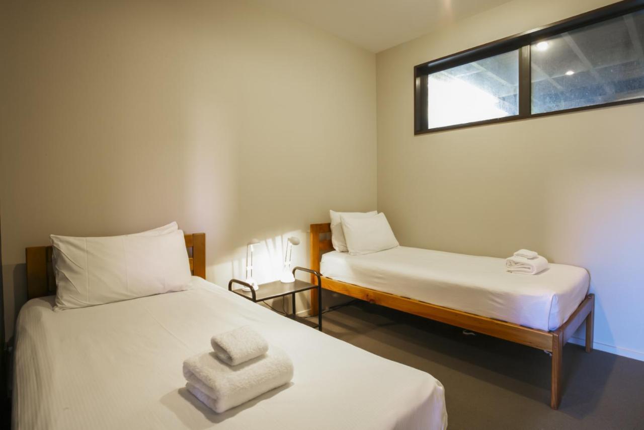 Anderson Heights Villa Wanaka Bagian luar foto